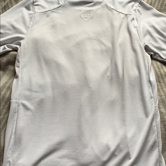 COPY - Nike DRI-FIT Training T-Shirt - Picture 3 of 6